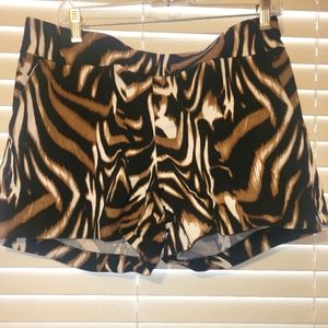 Tiger print stretch shorts
